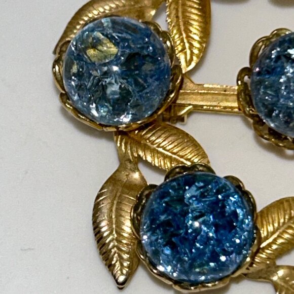 Vintage Gold-Tone Brooch With Blue Crackle Glass Stones & Leaf Design Rivet Set - Picture 8 of 16